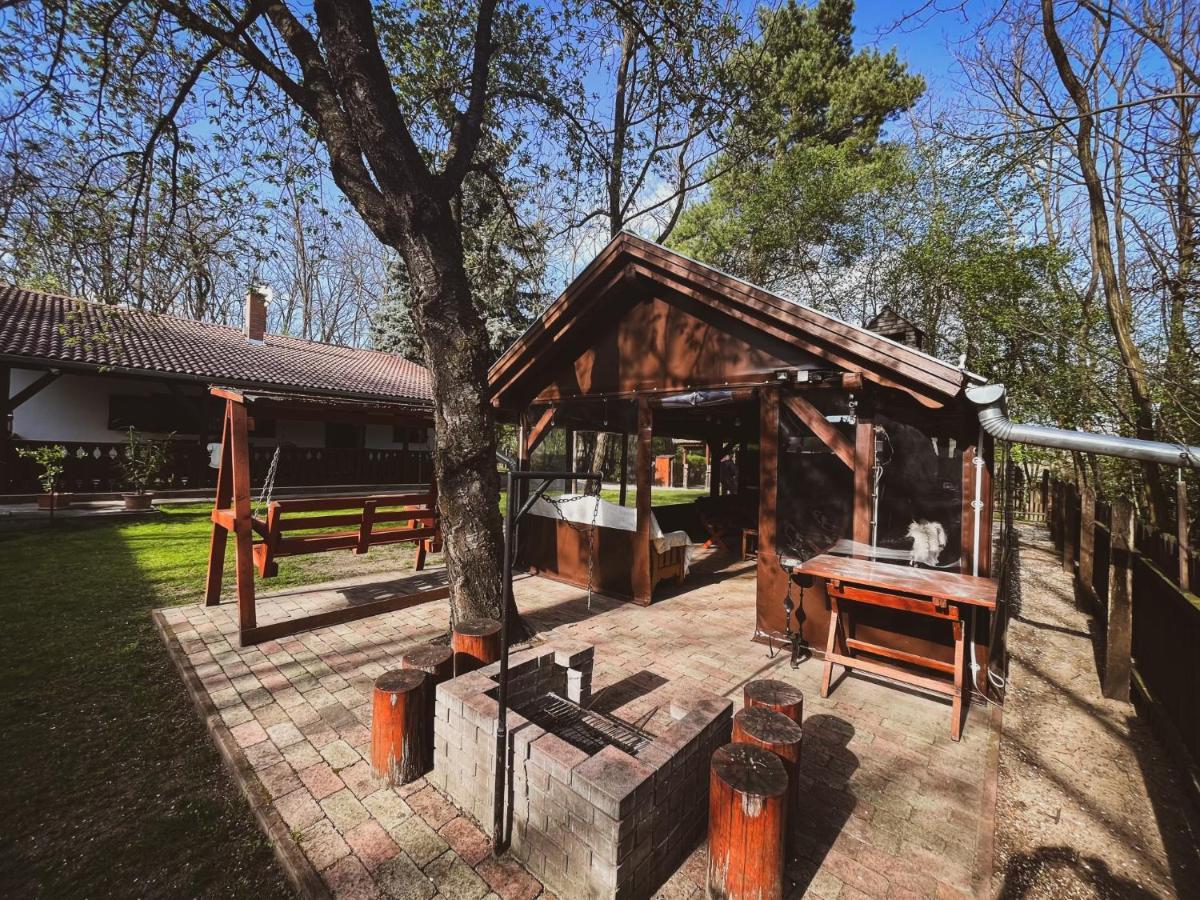 Vandor Tanya Holiday home *